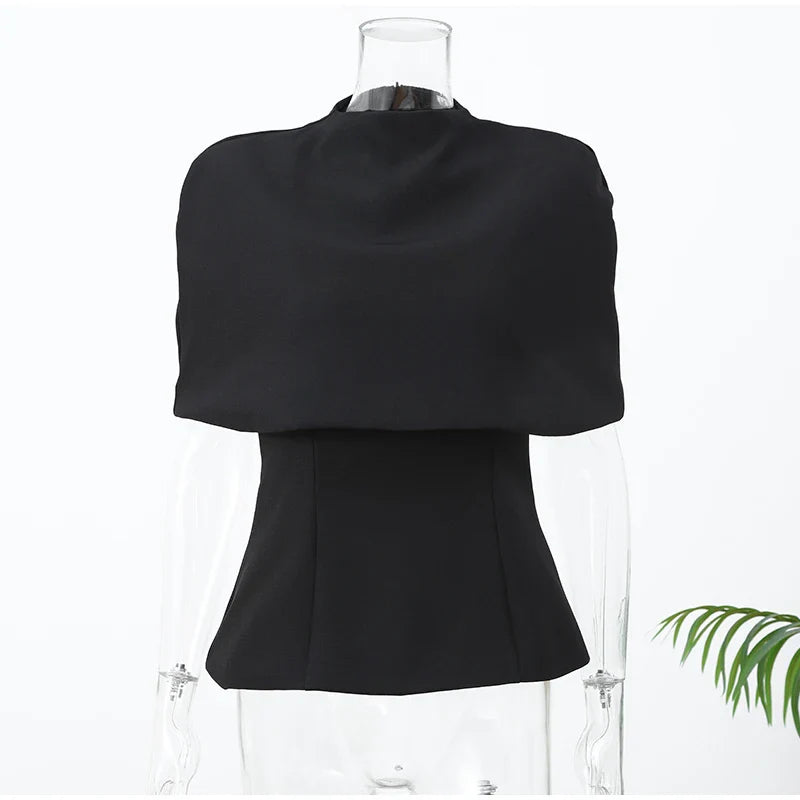 Top-capa de cuello alto negro para mujer
