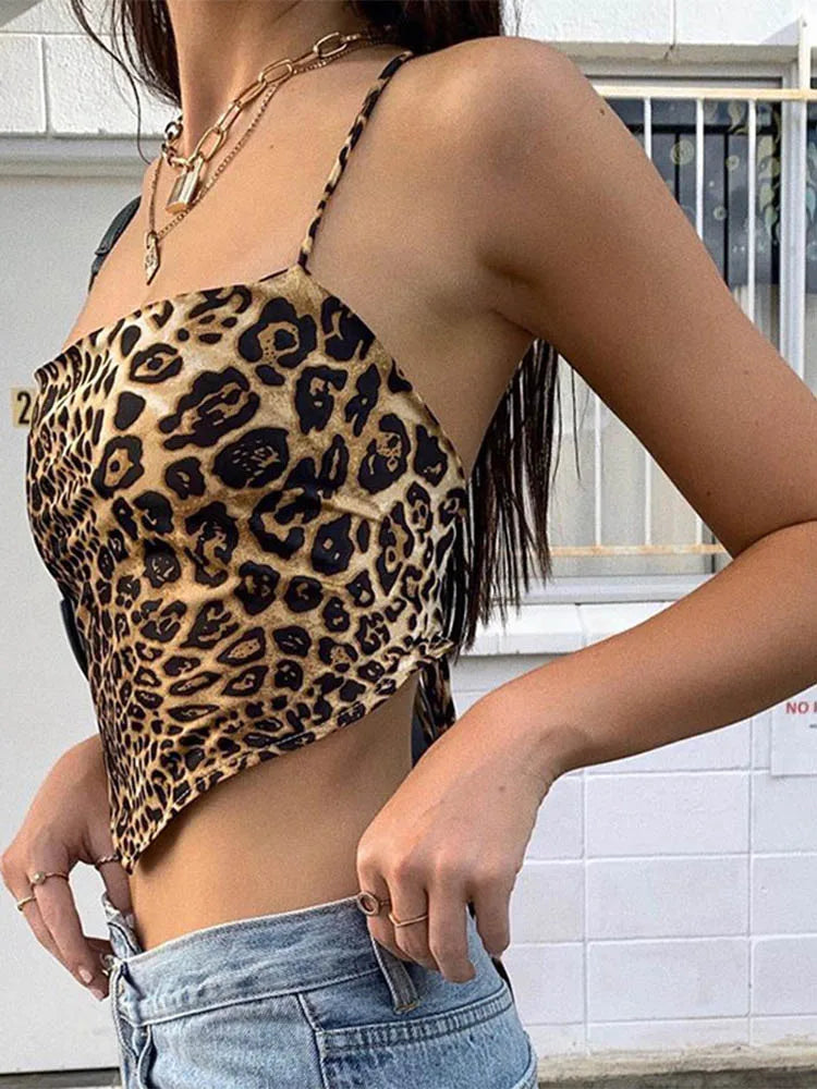 Top con estampado de leopardo