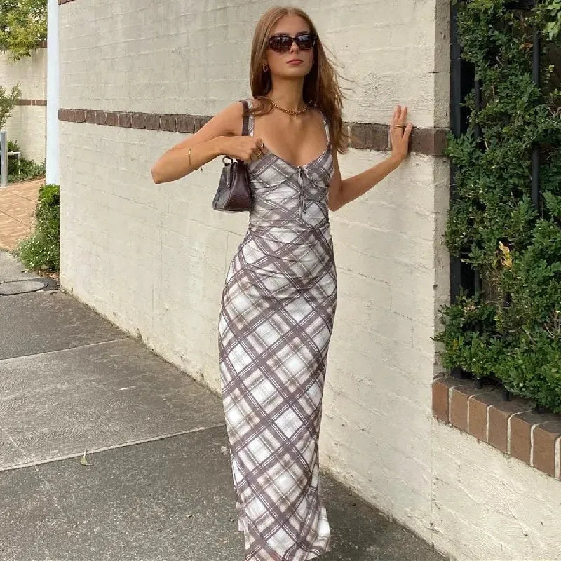 Vestido midi liso a cuadros