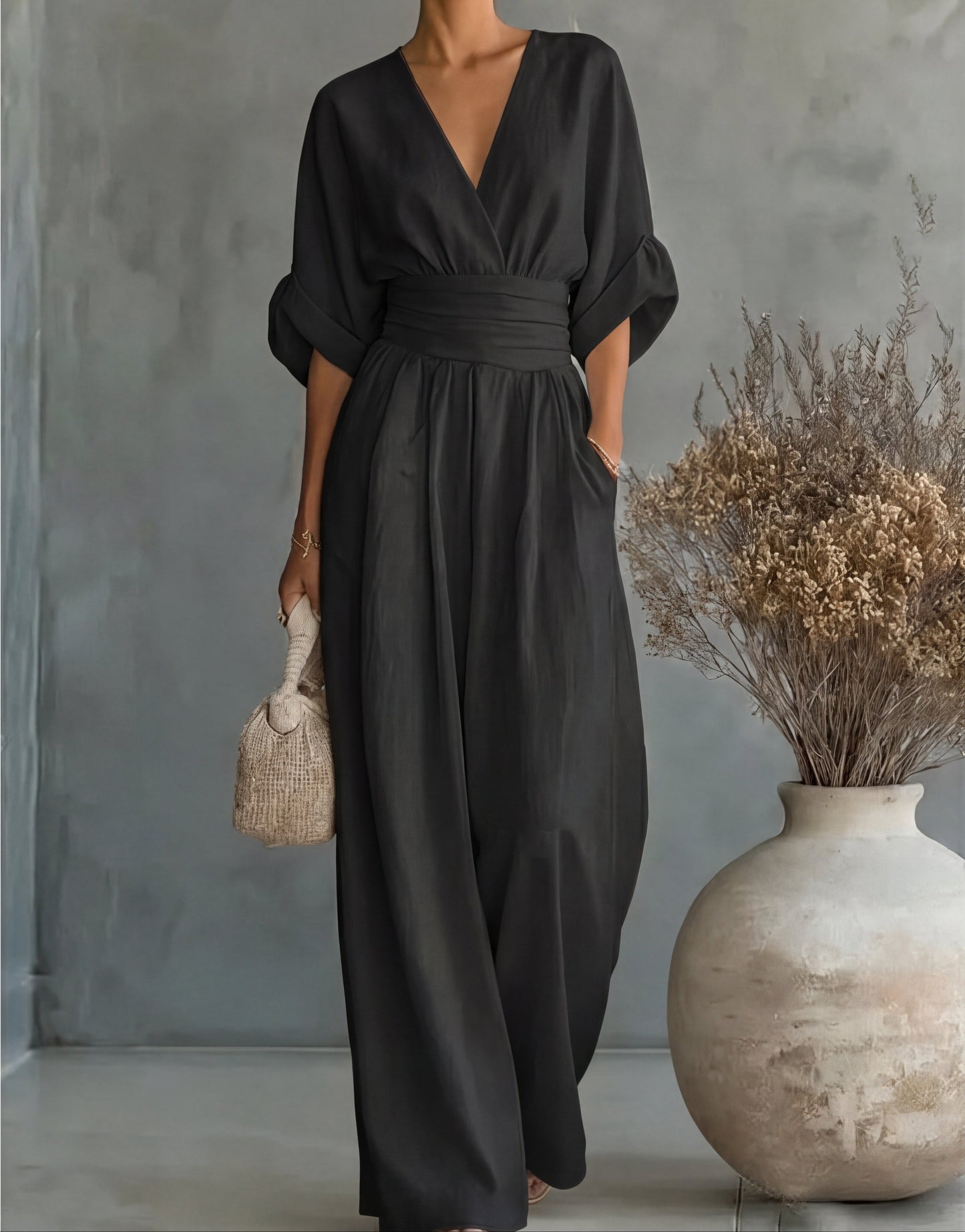 Claudia - Mono elegante de escote en V y pierna ancha