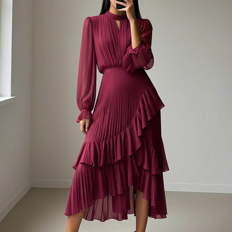 Elegante vestido plisado con volantes